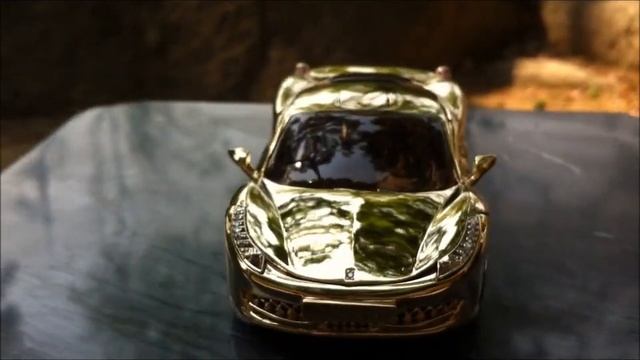WOW !!! only one !!!! make a golden ferrari 458 italia - world guy kpop star race смотреть онлайн