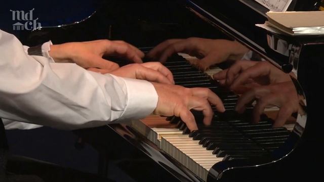 Astor Piazzolla Libertango (Version for one piano: 4 hands) смотреть онлайн