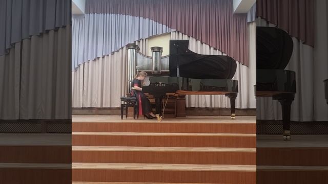 И. Парфёнов " Лесная фиалка» исполняет Петрякова Светлана 11 лет смотреть онлайн