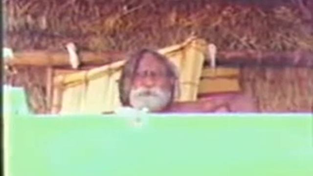 Devraha Baba Speaking at Kumbh Mela + смотреть онлайн