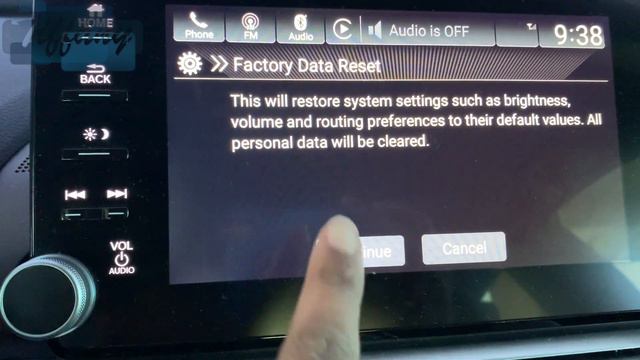 How to Fix: CarPlay not working after iOS update | Reset Infotainment System смотреть онлайн