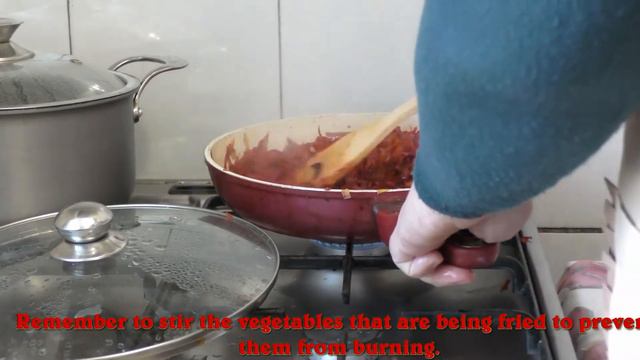 Вкусный борщ в любое время года - Homemade culinary journey смотреть онлайн