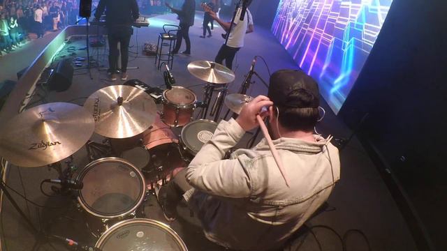 Bailando – Su Presencia en vivo desde Casa De FE ( Drum Cover) usar 🎧 смотреть онлайн
