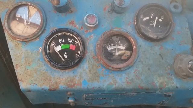 Начало обслуживания трактора Т-40 Замена датчика температуры, промывка фильтров смотреть онлайн