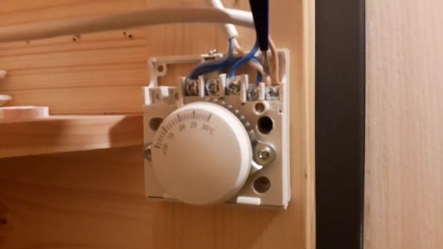 Подключение терморегулятора к электропитанию