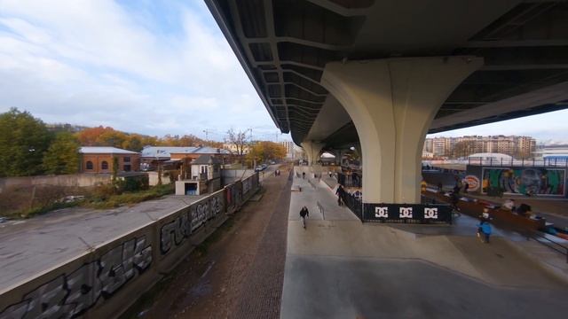 Скейт парк, мост Бетанкура смотреть онлайн