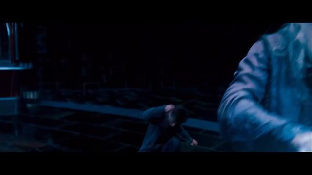 Voldemort vs Dumbledore but it's bury the light. смотреть онлайн