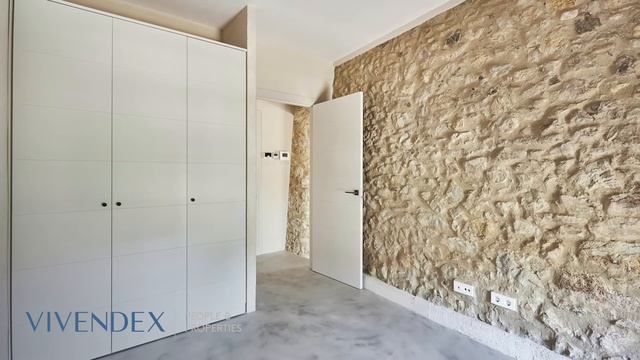Masía rehabilitada en Esclanyà - Casa A смотреть онлайн