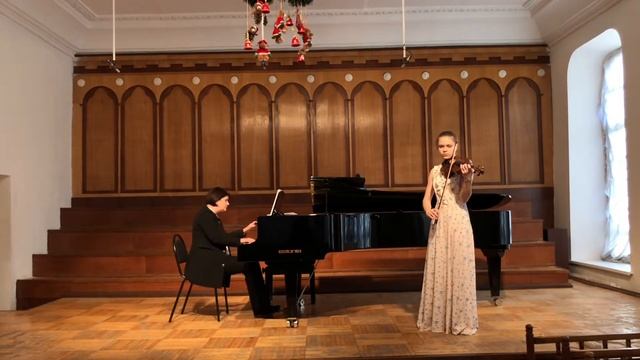 П. И. Чайковский «Русский танец», Новикова Прасковья, скрипка, соло смотреть онлайн