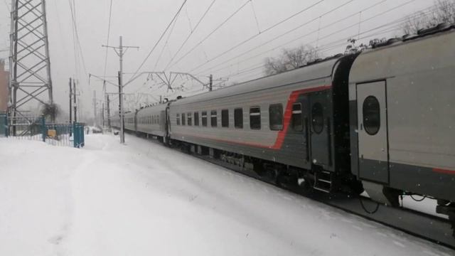 Эпим на Севасте! Электровоз ЭП1М 613 с поездом №091С Севастополь-Москва. смотреть онлайн