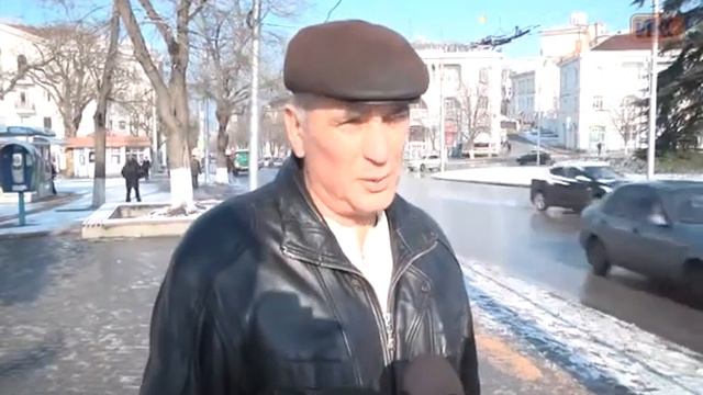 Парализовать движение в Севастополе выпавшему снегу в этот раз не удалось смотреть онлайн