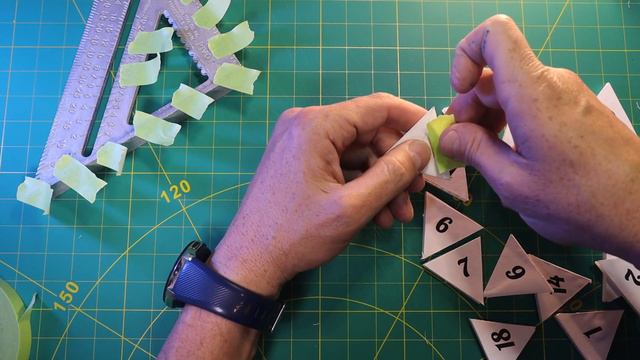How to make a Giant D20 Dice! EASY Project. смотреть онлайн