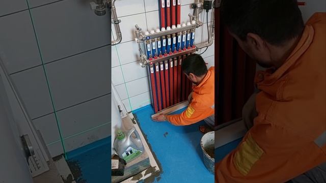 Гидроизоляция и бортики из газоблоков #стройка #ремонтквартир #отделочныеработы смотреть онлайн