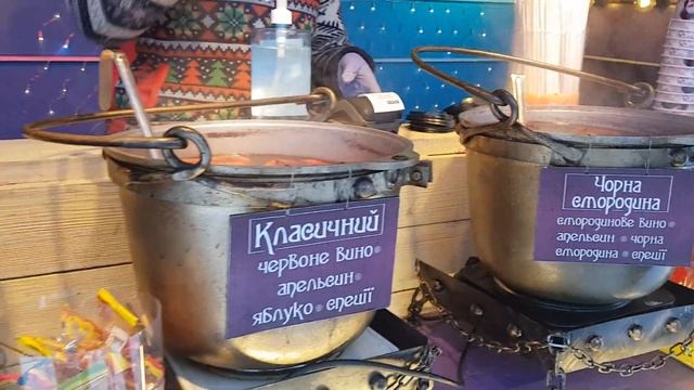 НАПИЛИСЬ ГЛИНТВЕЙНА / НОВОГОДНЯЯ ЯРМАРКА / Подарки / ТАКОГО ШОКОЛАДА Я ЕЩЁ НЕ ВИДЕЛА /Влог смотреть онлайн