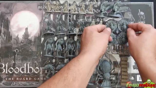 Bloodborne The Board Game Blood Moon Box - Unboxing & Impressions by Epitrapaizoume.gr смотреть онлайн
