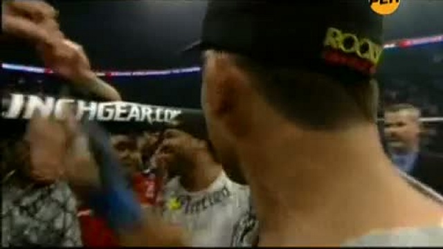 Фёдор Емельяненко проиграл Фабрицио Вердуму. смотреть онлайн