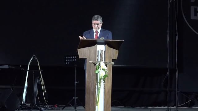 Пустая гробница. Евгений Бахмутский смотреть онлайн