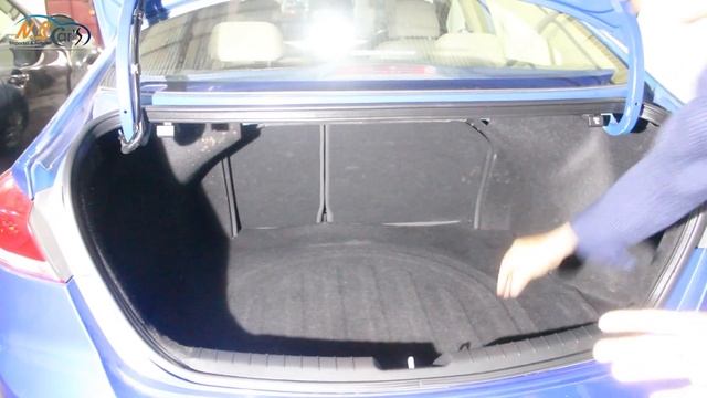 Hyundai Elantra Gls Vs  Nissan Juke X-Tronic Cvt Review// Car Price In Bangladesh 2021