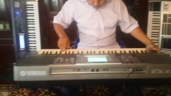 Jaloliddin Shaydo. YAMAHA PSR 1000.