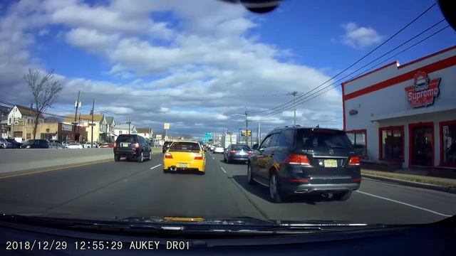 Sleeper Subaru WRX surprises stock Focus ST смотреть онлайн