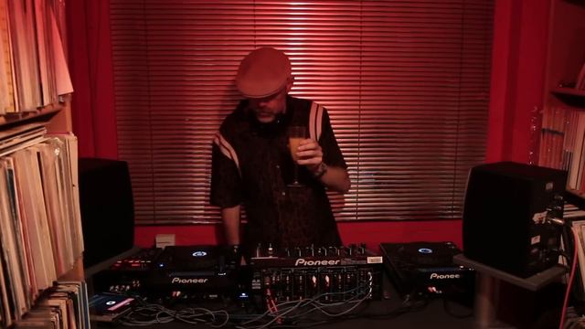 Dave Lee Record Room Sessions #1 смотреть онлайн