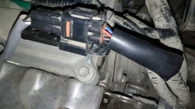 Замена датчика кислорода Suzuki SX4 смотреть онлайн