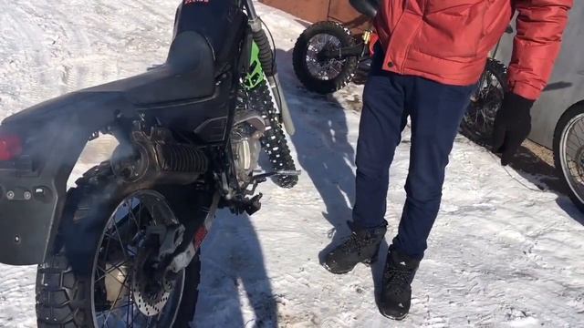 Зимой на Эндуро и Питбайке "РРРевущие Моторы" смотреть онлайн