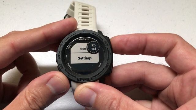 Garmin Instinct - Change Temperature Units (Celsius or Fahrenheit) смотреть онлайн