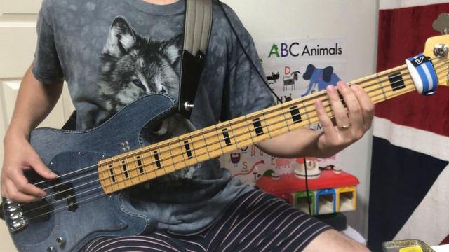 #144 Monkey Business bass cover смотреть онлайн