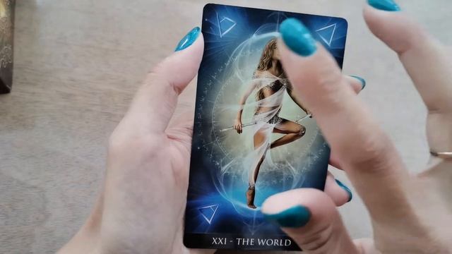 Обзор колоды Арканум ( Arcanum Tarot )