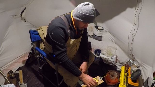 УВИЛЬДЫ! РЫБАЛКА В КОНЦЕ ЯНВАРЯ! СИГ! ВСПОМНИМ КАК ЭТО БЫЛО! смотреть онлайн