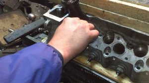 Съёмник форкамер для дизельных двигателей Мерседес ОМ601-603