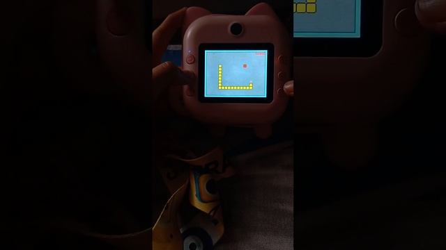 фотоаппарат и планшет какой-то : ^ кароче ребята..... планшет на котором типо рисуеш :_) смотреть онлайн