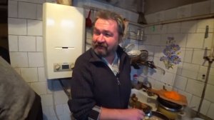 Хочу пожрать -Борщ от всей бригады у Ёлы палы дома Веселый выпуск Андрюха жжёт