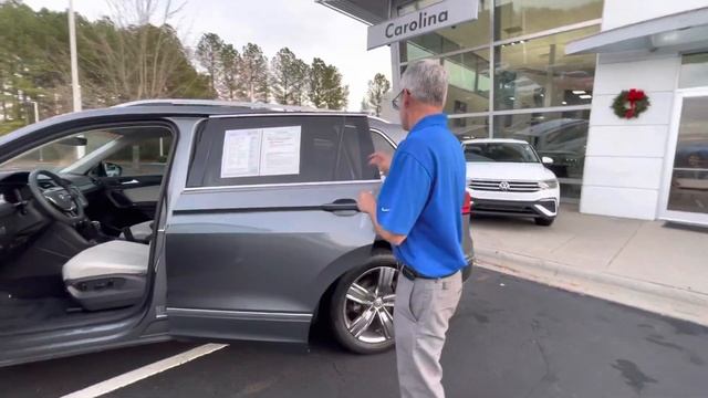 2020 Volkswagen Tiguan SEL walk around video смотреть онлайн