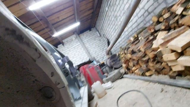 РЕСТАВРАЦИЯ AUDI #13 ЗАВАРИЛ СТАКАНЫ, ПОЧИСТИЛ АРКИ, ПОДТЯНУЛ ПРАВОЕ КРЫЛО, ЗАВАРИЛ ЛОНЖЕРОНЫ смотреть онлайн