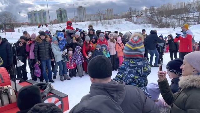 Snowtag 3 - спуск на самодельных санях, Квань Калуга смотреть онлайн