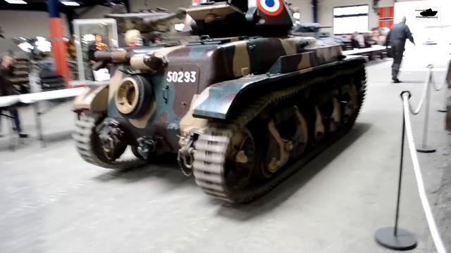 Renault R35 On the Move !! Saumur Tank Museum - Musée Des Blindés смотреть онлайн