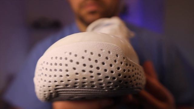 New Balance Fresh Foam LAV V2 Review / Teardown смотреть онлайн