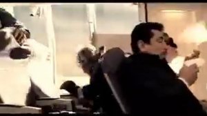 Сборка самолета на лету