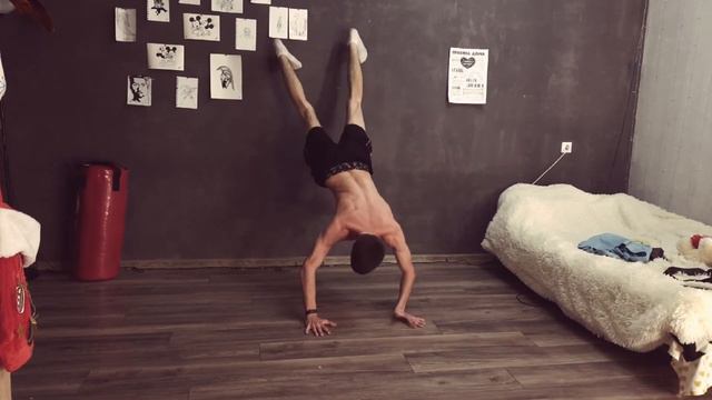 #ФизкультурныеБезобразия на ваши ангельские плечики! смотреть онлайн