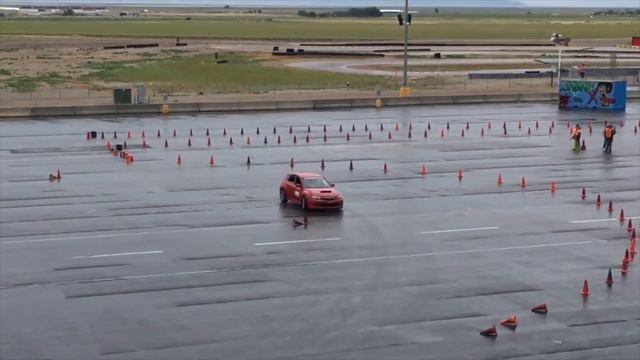 Racing Autocross in a 2010 Subaru STI with Speedhut gauges and OBDII Shift Light смотреть онлайн