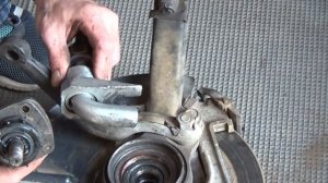 Как снять шаровую или наконечник. Хороший съемник.