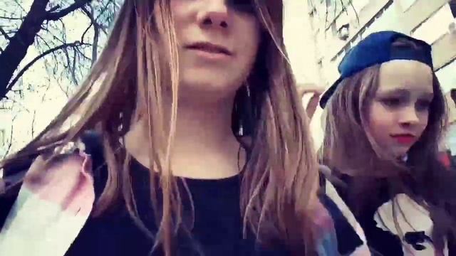 Я постриглась? Я теперь лысая!? смотреть онлайн