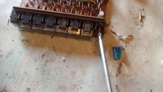 Что можно взять из старого советского телевизора смотреть онлайн