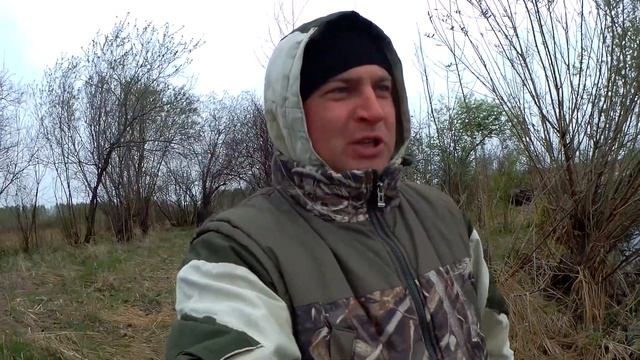 КАРАСЬ НА ПОПЛАВОК. ФИДЕР, ВЕСНОЙ. СЛОМАЛИ КАТУШКУ, НЕПОГОДА ДОБИЛА. смотреть онлайн