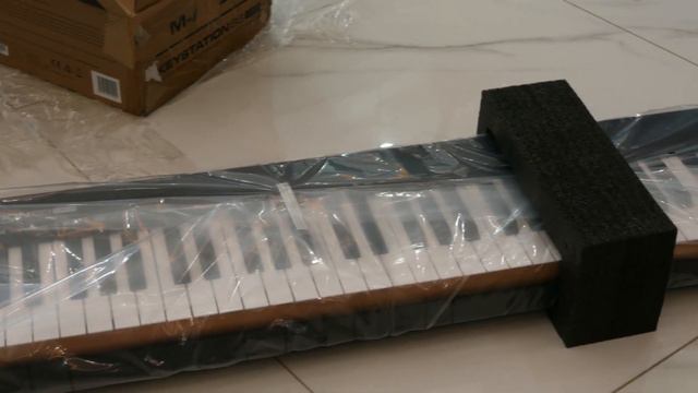 M-Audio Keystation 88-Key MIDI Controller – MK3 смотреть онлайн