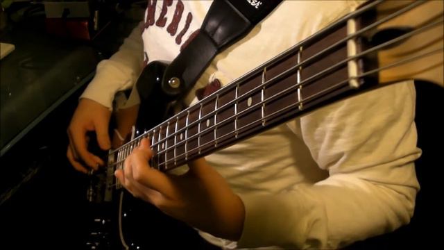 The Beatles - Michelle Bass Cover смотреть онлайн