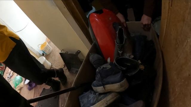 Драка стариков//Делаем бесплатный ремонт старикам//своими руками смотреть онлайн