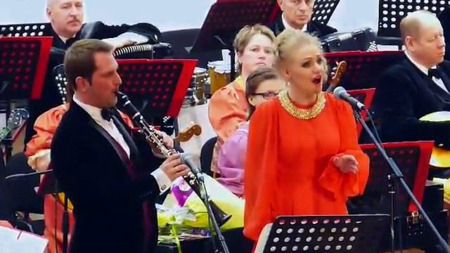 ЭКСПЕРИМЕНТ! Народная песня под кларнет. "Черёмуха" - Валентина Моисеева смотреть онлайн